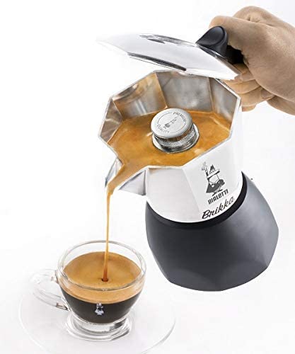 Brikka Pour